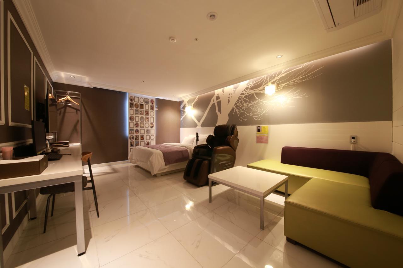 Gram Hotel Namyangju Экстерьер фото